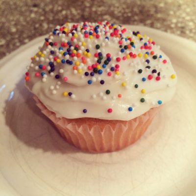 Simple Homemade White Cupcakes (dairy-free)