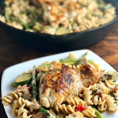 Creamy Goat Cheese Veggie Chicken Pasta