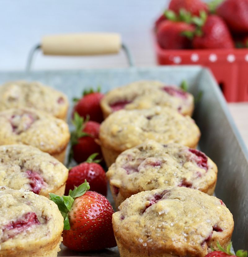 strawberry banana nut muffins