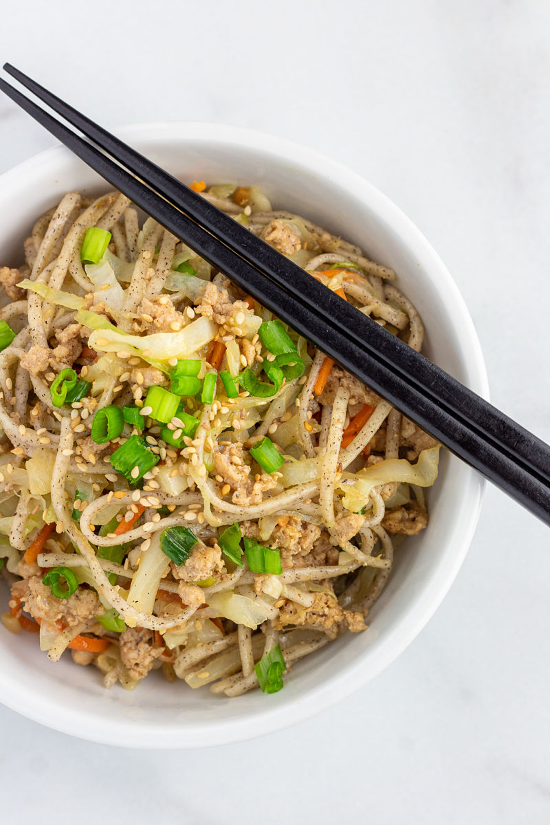 egg roll soba noodle bowl